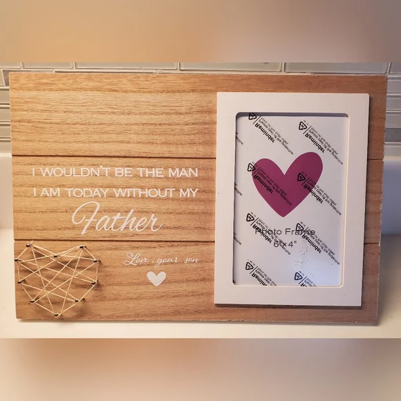 Wooden picture framrquote 