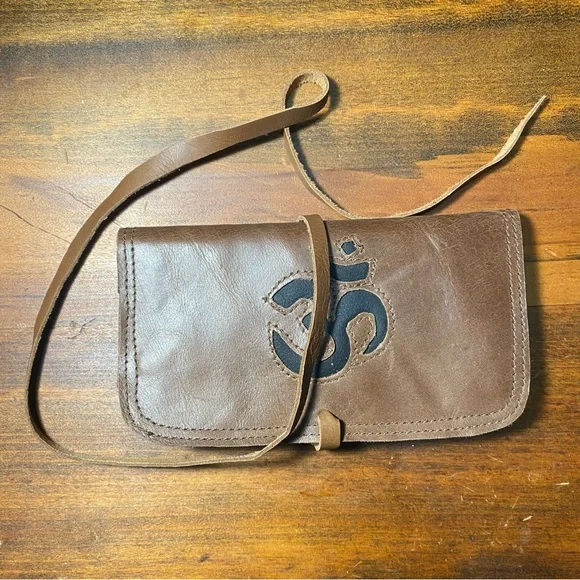 NWOT Tobacco Pouch Genuine Leather