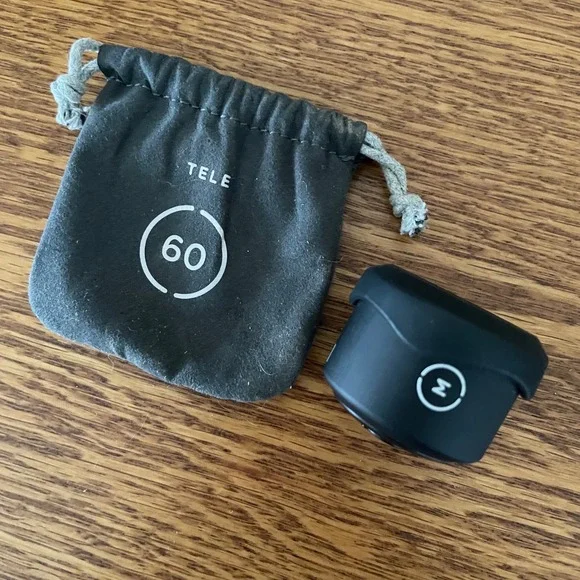 Moment 60mm Tele Mobile Photography Lens M Series V2 with Rear Lens Cap and Bag