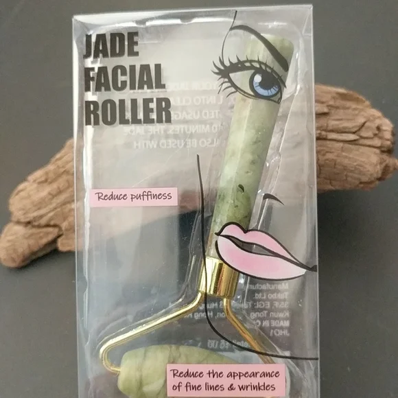 Jade Facial Roller