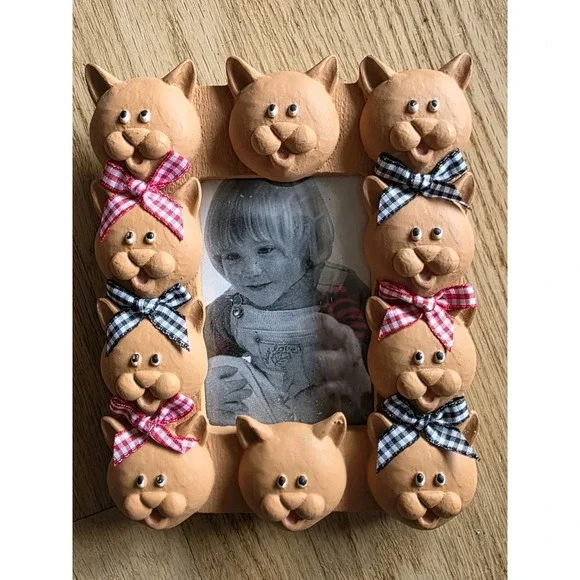 Vtg Italian Handmade Terracotta Cat Photo Frame Whimsy Kitsch 7x8 Holds 3x4 Pic