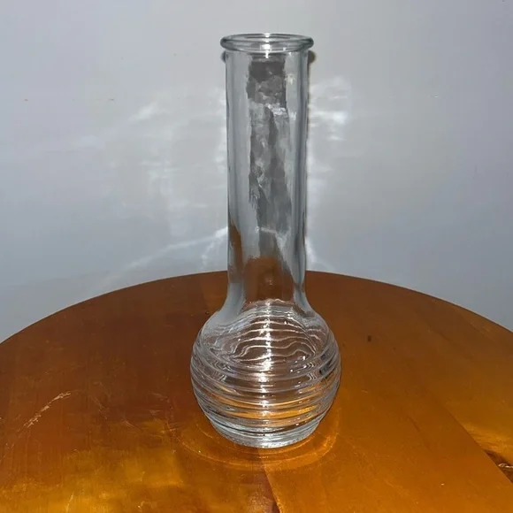Vintage clear Glass Vase, Ribbed Bottom, USA #20 on The bottom of Vase