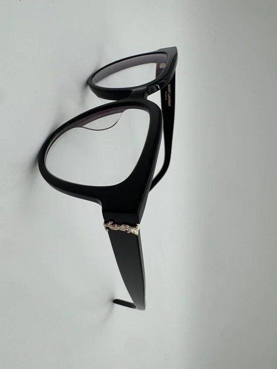 Classic Black Round-Frame Women's Eyeglasses