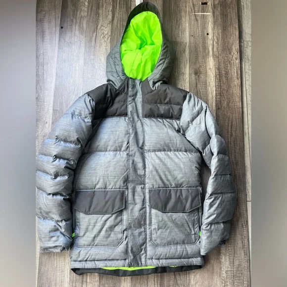 The Northface Boys 14/16  Down Filled Gray Green Hooded Puffer Jacket EUC XL