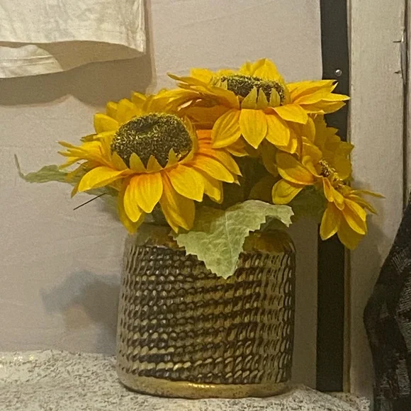 Golden Textured Vase with Sunflower Display