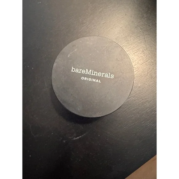 Bare minerals foundation
