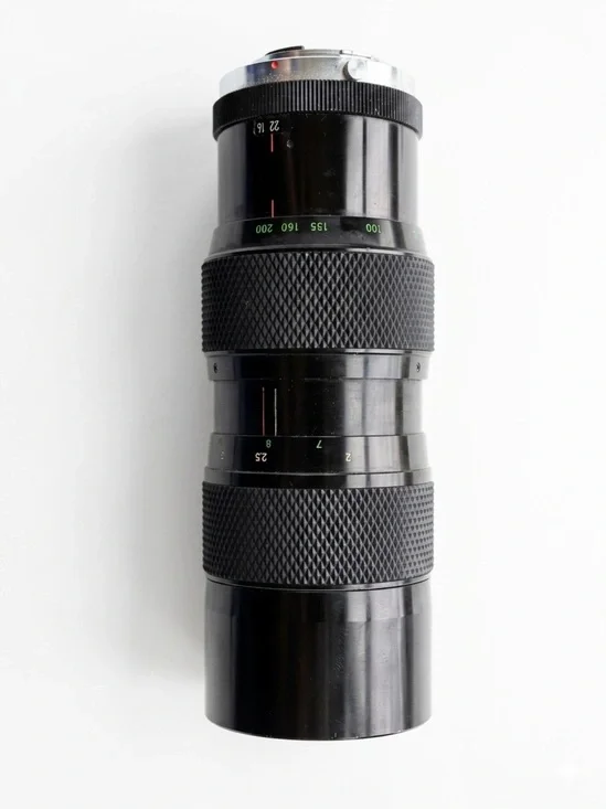 Soligor 80-200mm Canon FD Zoom Lens w Case Made in Japan For Parts ++READ++