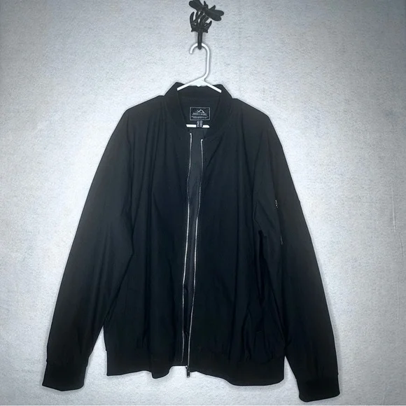 Men’s Black Lightweight Jacket – Outdoor Zip Front – Size 2XL