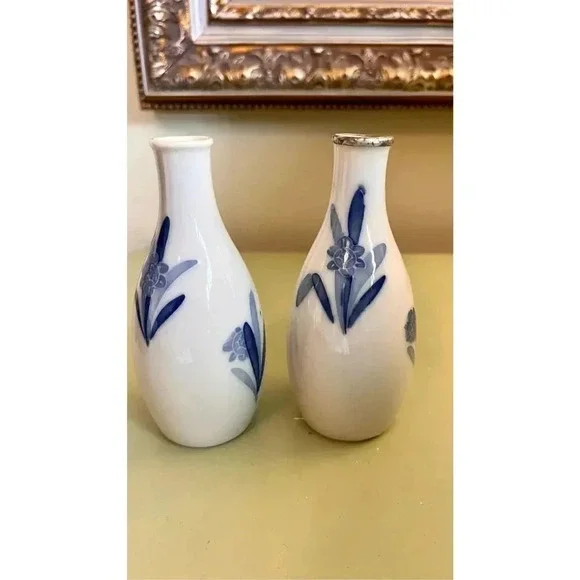 Lot of 2 Antique Japanese Floral‎ White Milk Vases 5x2 Decor Kitchen