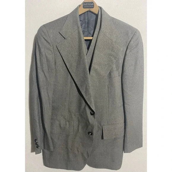 Geoffrey Scott Designer Gray Suit & Vest Formal Medium Mens
