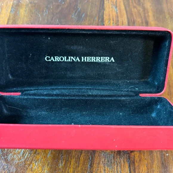 Carolina Herrera Red Hard Clamshell Eyeglass Case Black Velvet Lining Logo