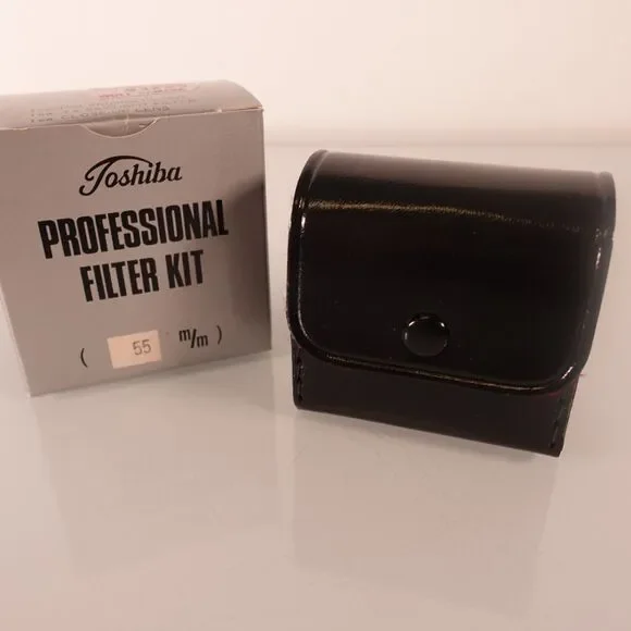 Toshiba Professional Filter Kit 55mm 1A Skylight Polarizing Filters Closeup Lens