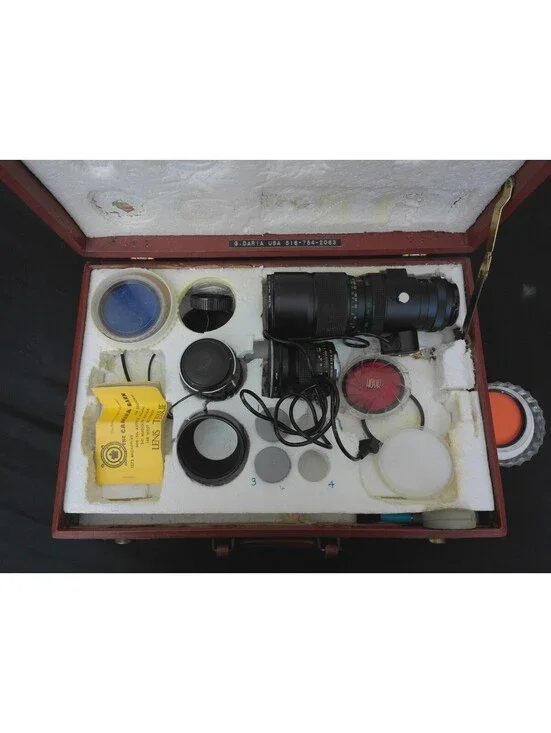Tokina Vintage Camera Lens Lot 80-200mm Zoom 28mm Wide Angle Filters Hard Case