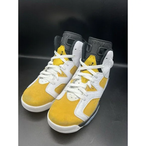 Air Jordan 6 Retro 'Yellow Ochre' (GS) Size 6Y / Women’s 7.5 (384665-170) USED