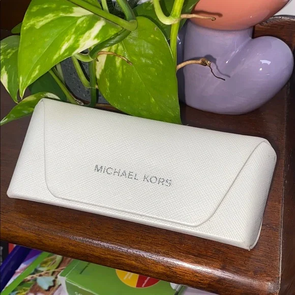 Michael Kors Cream Glasses with Sophisticated Design