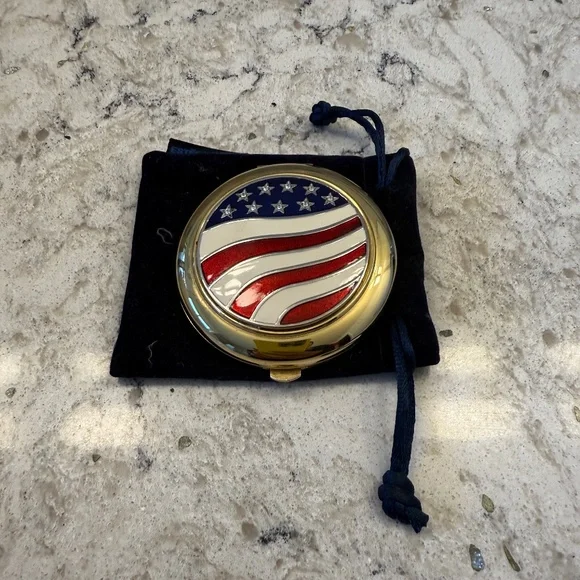 Vintage Estée Lauder Pressed Powder American‎ Flag Compact