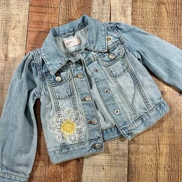 Gap Kids Light Wash Denim Jacket 3T Embroidered Flower Bee Puff Sleeve Boho Coat