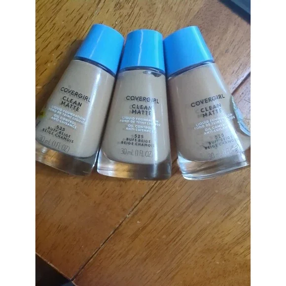 3pk Covergirl Clean Matte Liquid Foundation 525 Buff Beige Original Oil Control
