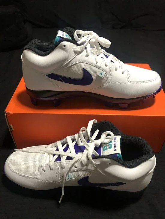 Air Jordan Stadium 90 Low 'Grape' White Football Cleats, Size 10 HQ0210-105
