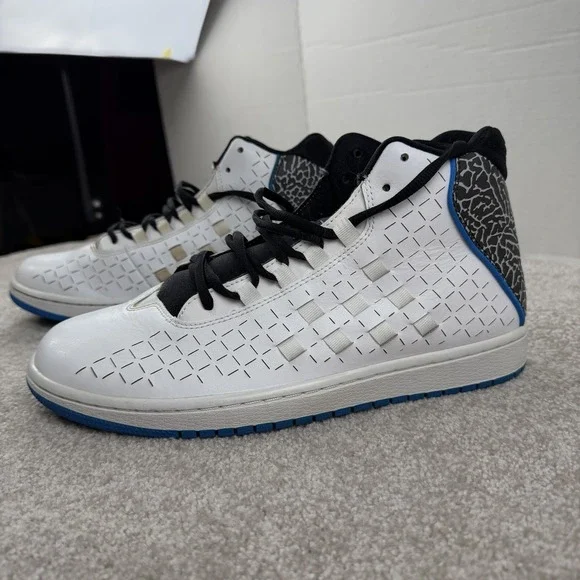 Air Jordan Illusion 705141-105 White/Black/Blue Sneaker Basketball Mens‎ Sz 10