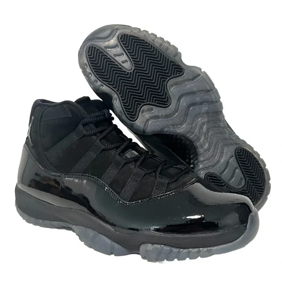 New Air Jordan 11 Cap and Gown 2018 Size 10.5 Rare Retro Authentic Black High MJ