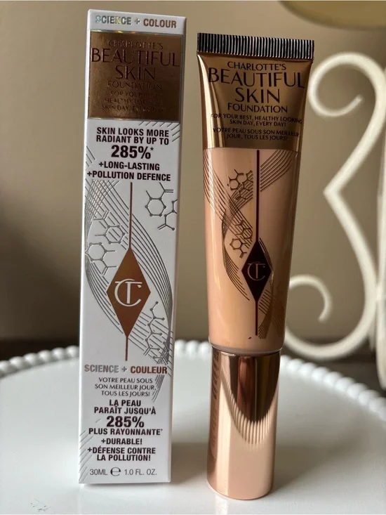 Charlotte Tilbury Beautiful Skin Liquid Foundation