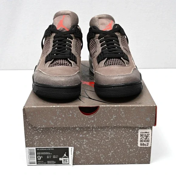 New DS Nike Air Jordan‎ 4 Taupe Haze 2021 Size 9.5 Rare Retro Authentic Brown OG