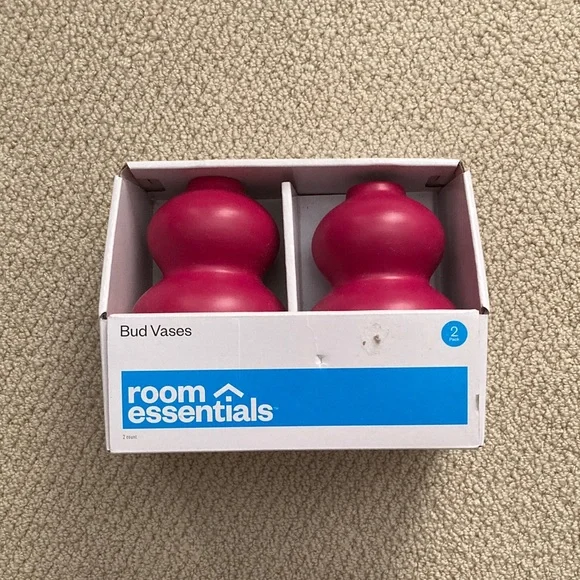 NEW Target Room Essentials Dark Pink Red Bud Vases Home Decor Curved 6” Tall NIB
