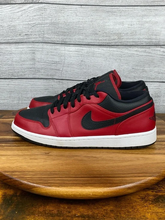 Nike Air Jordan 1 Low Reverse Bred Pebbled Swoosh Shoes 553558-605 Men’s Size 13