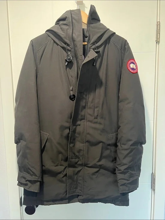 Canada Goose Men’s Black Hooded Parka Jacket with Bag