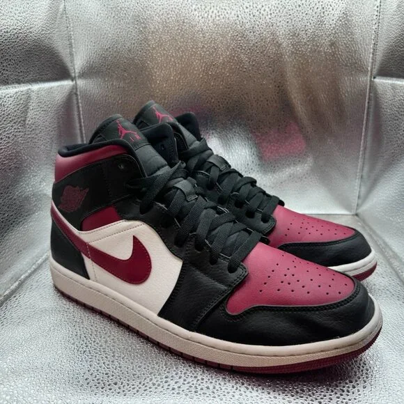 Size 12 Air Jordan 1 Mid Mens Black Noble Red Lace Up Sneakers‎ 554724-066
