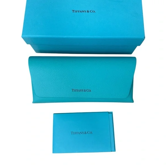 Tiffany & Co.‎ Blue Eyeglass Magnetic Closure Case in Box