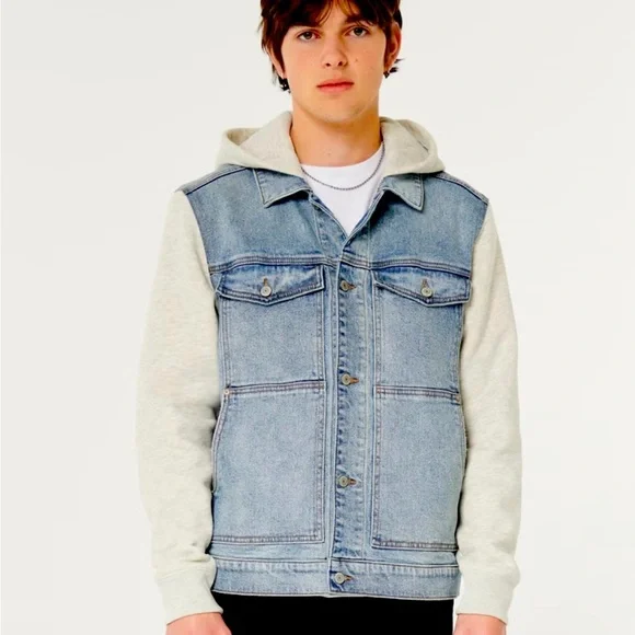 Like new men’s Hollister denim and cotton jacket