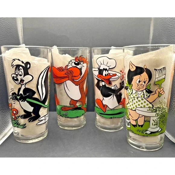 Set of 4 1976‎ Pepsi Collectors Series Warner Bros LOONEY TUNES Glasses