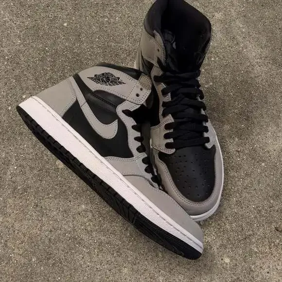 Jordan Air Jordan 1 Retro High Shadow 2.0 Size 10.5