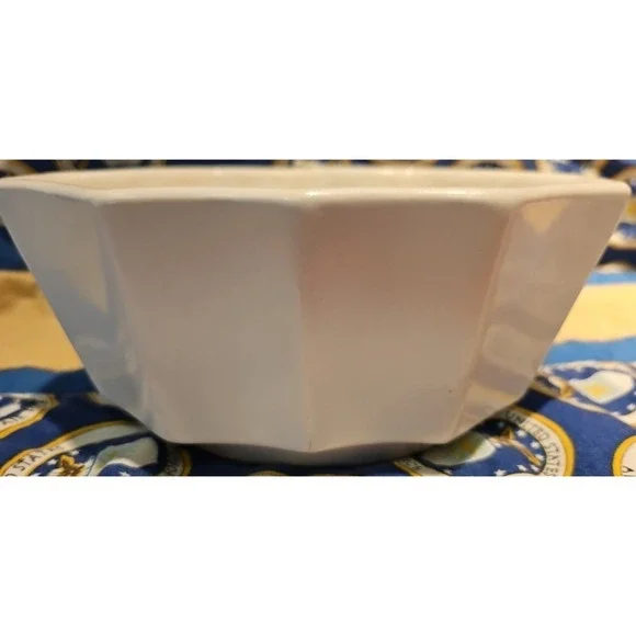 Vintage White Planter Bowl Hull 447 USA 6.75