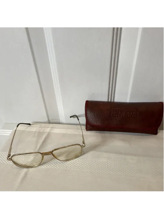 Four Eyes Gold Metal Full Rim Eyeglasses Frames, Solid Pattern, Unisex Adults