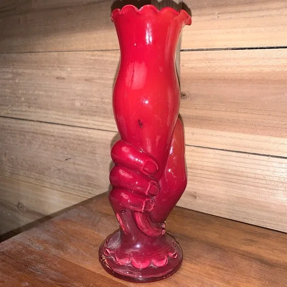 VTG Hand Holding Vase Red Glass Taiwan Republic Of China 8.75