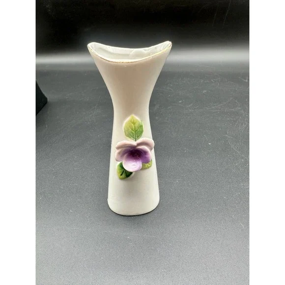 Vintage MCM Japan Porcelain Bud Vase White Applied Purple Pansy Flower Gold Trim