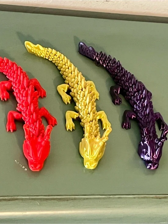 Decorative Reptile Habitat Accent - Yellow Resin Crocodile