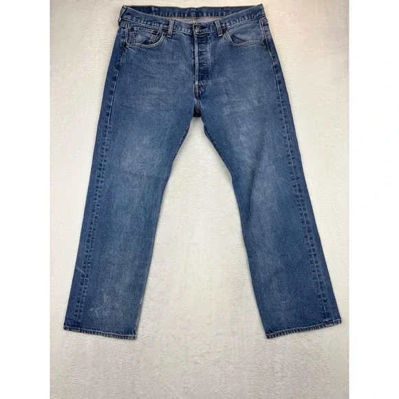 Vintage Levis 501 Mens 38x32 Jeans Light Distressed Blue Grungy Festival Denim