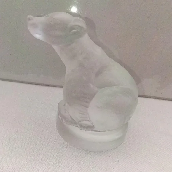 Vintage Crystal Frosted Glass Polar Bear Figurine 3