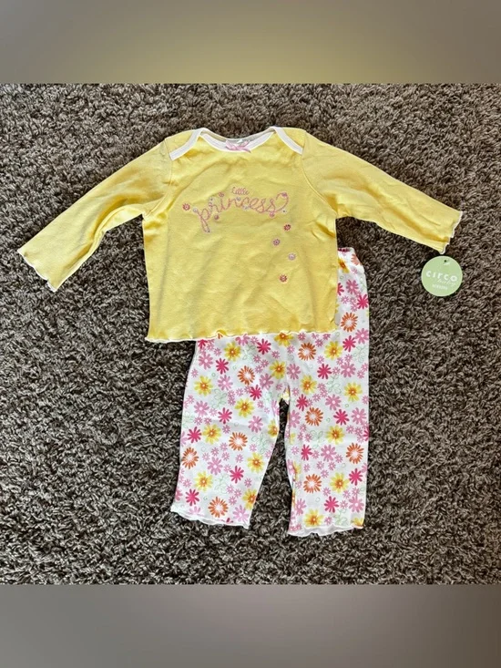 NWT Vintage Circo Yellow Top with Pink & Orange Floral Pants 9 Months