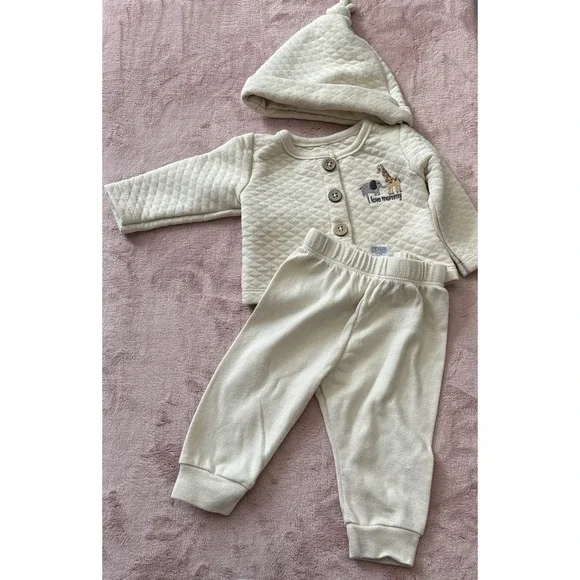Le Top Bebe Cream Nude 3 Piece Set Unisex Beanie Hat‎ Pants And Quilted Jacket