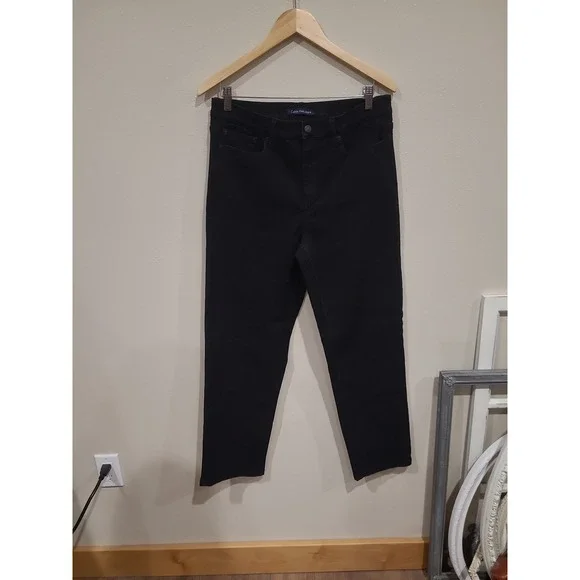 Calvin Klein Women SZ 10 Straight leg Black Jean Stretch classic 5 pocket casual