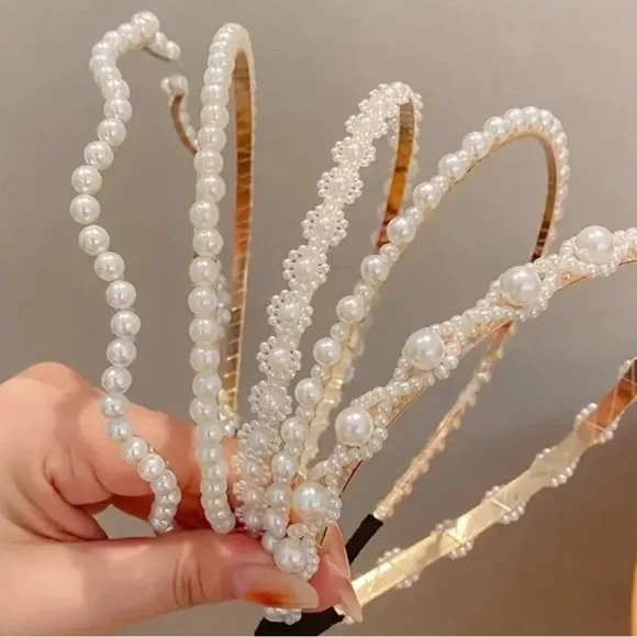 6 Pearl Headbands Set New ✨✨with Gift box 🎁 🔥🔥
