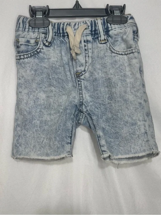 Gap Denim Toddler light wash blue jean shorts