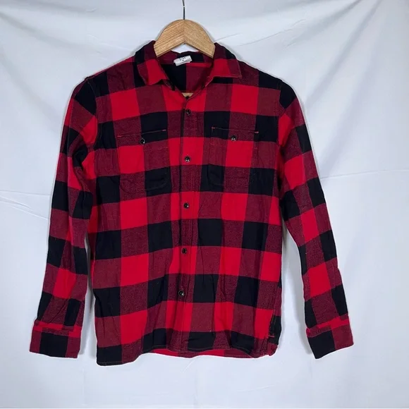 Gap Kids Flannel Button Up Size XL Christmas‎