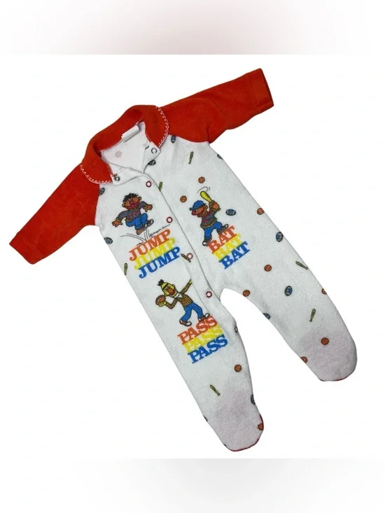 VINTAGE Sesame Street Onesie 70’s size 0 (0-14lbs)