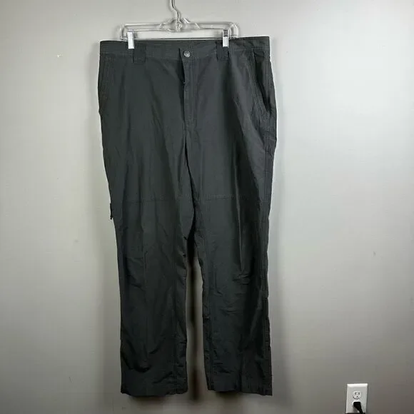 Columbia sports Omni-shield gray outdoor men’s cargo pants size 40
